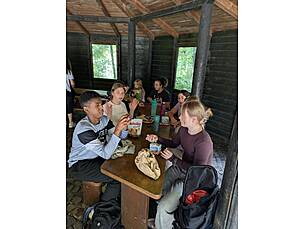 Vergrößert das Bild: "/realschule-wAssets/img/6_Wewelsburg_2026/PXL_20260708_105845184.MP.jpg"