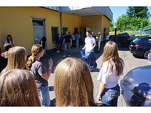 Vergrößert das Bild: "/realschule-wAssets/img/Abschied_ZehntklaesslerInnen_2026/DSC00546.JPG"