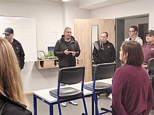 Vergrößert das Bild: "/realschule-wAssets/img/Klassentreffen-2026/20261009_174601.jpg"