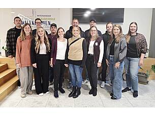 Vergrößert das Bild: "/realschule-wAssets/img/Klassentreffen-2026/Klassentreffen_10c_2026.jpg"