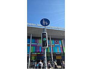 Vergrößert das Bild: "/realschule-wAssets/img/Planetarium-Muenster-2026/20261007_142414.jpg"