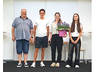 Vergrößert das Bild: "/realschule-wAssets/img/Vollversammlung_So_2026/4_Vollversammlung_So_2026.JPG"