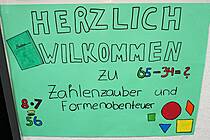 Vergrößert das Bild: "/realschule-wAssets/img/aktuelles/Grundschulinformationstag-2025/11_Mathe_Koensgen.JPG"