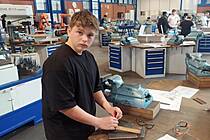 Vergrößert das Bild: "/realschule-wAssets/img/aktuelles/Benteler2.jpg"