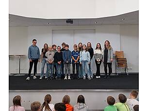 Vergrößert das Bild: "/realschule-wAssets/img/2_Herbstferien_Koensgen.jpg"