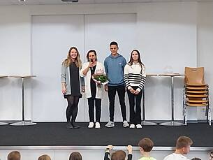 Vergrößert das Bild: "/realschule-wAssets/img/5_Herbstferien_Koensgen.jpg"