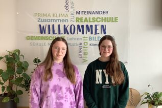 Viktoria und Paula packen mit an!